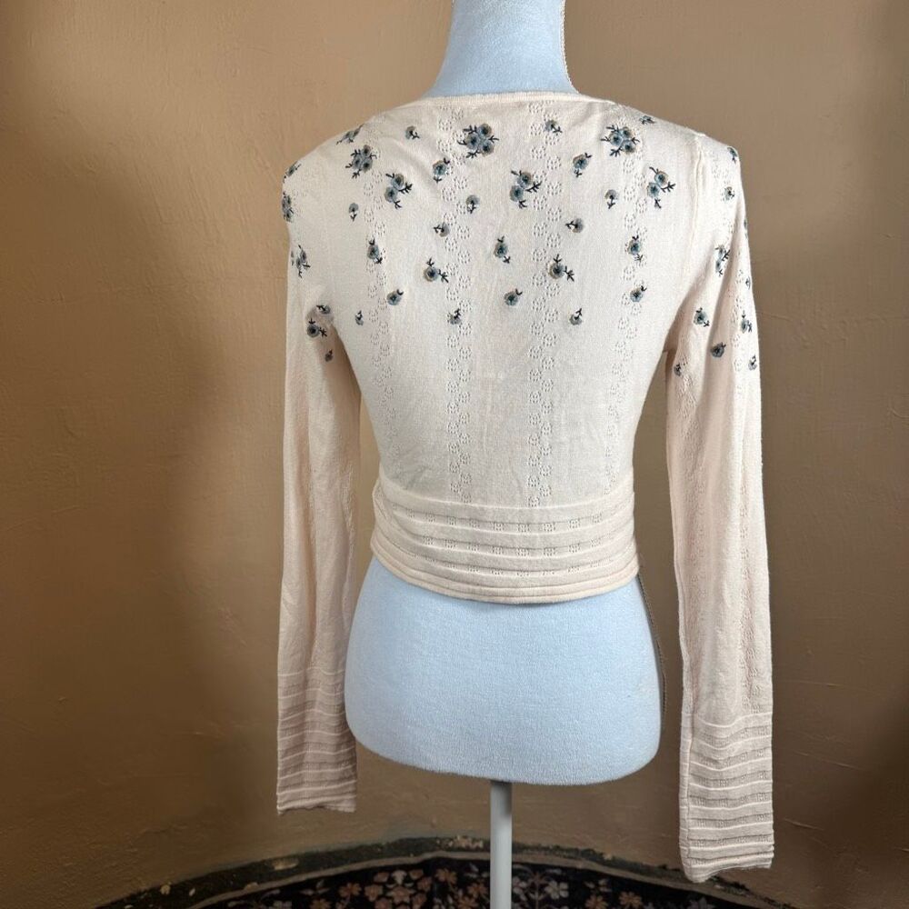 Free People Embroidered Boho Top Womens Small Blush Pink Bell Sleeve Deep V Neck - Picture 3 of 6